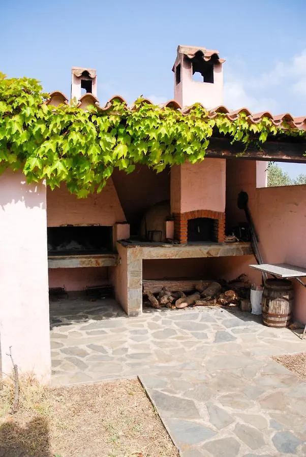 Villa Paola Castiadas